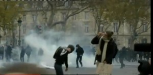 confrontos em Paris