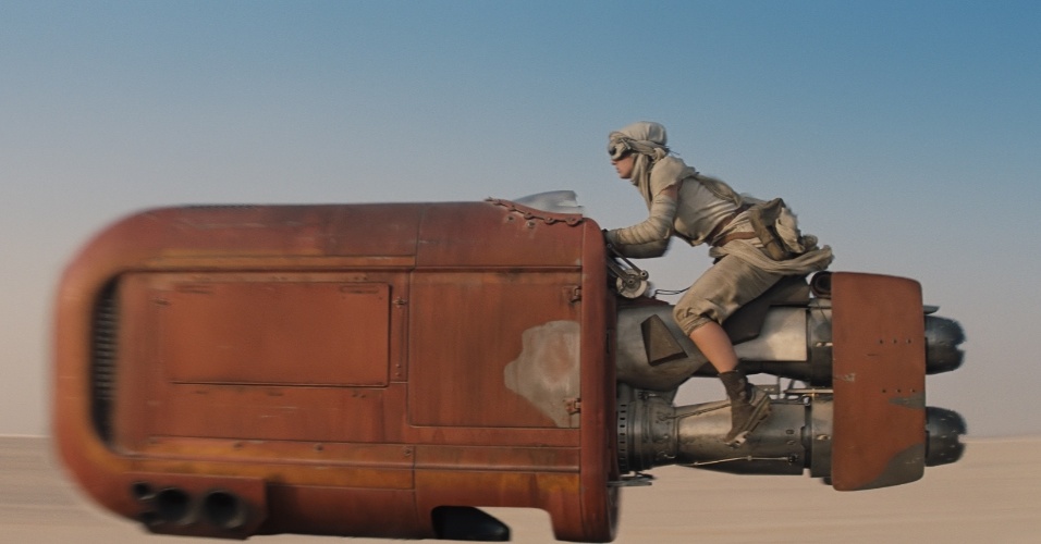 cena-do-novo-star-wars-episodio-vii---o-despertar-da-forca-do-diretor-j-j-abrams-1417194592520_956x500