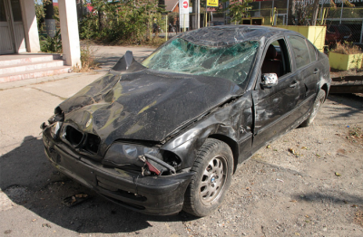 bmw-crashed