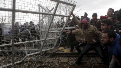 refugiados-Fronteira-Grécia-Macedónia