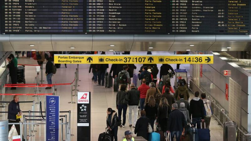 Aeroporto-Humberto-Delgado-Gates