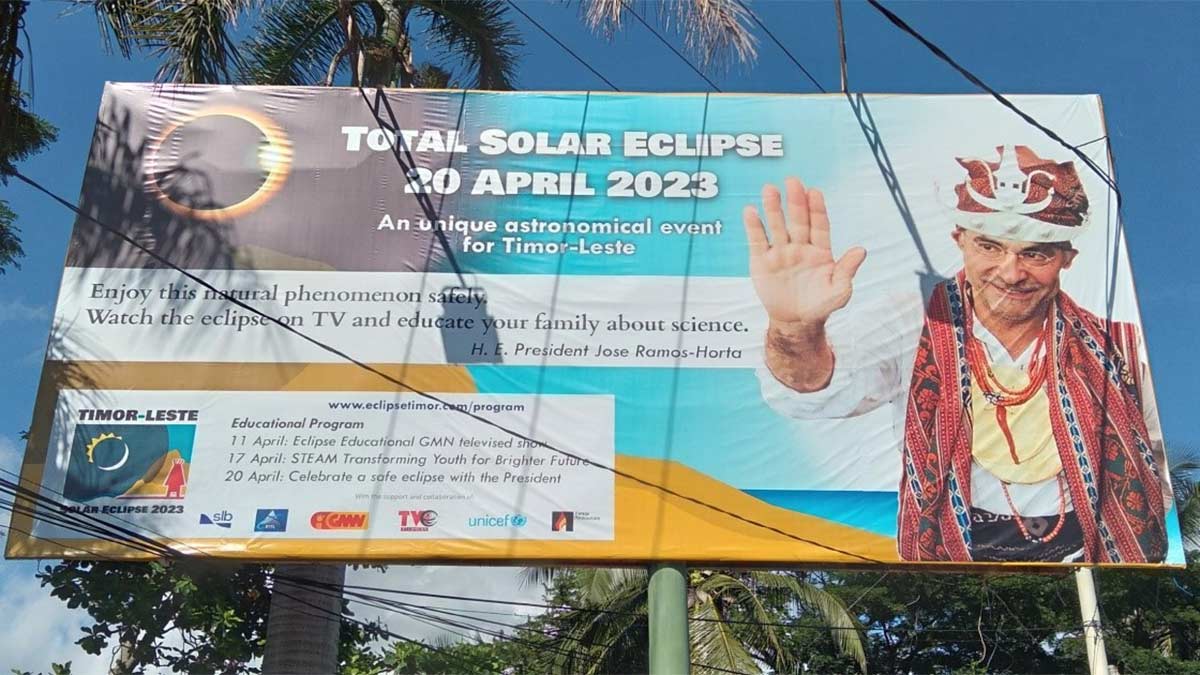 Eclipse solar híbrido observado em Timor-Leste
