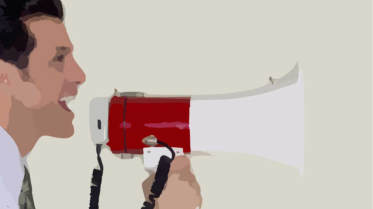 A geração oportunista dos políticos do megafone