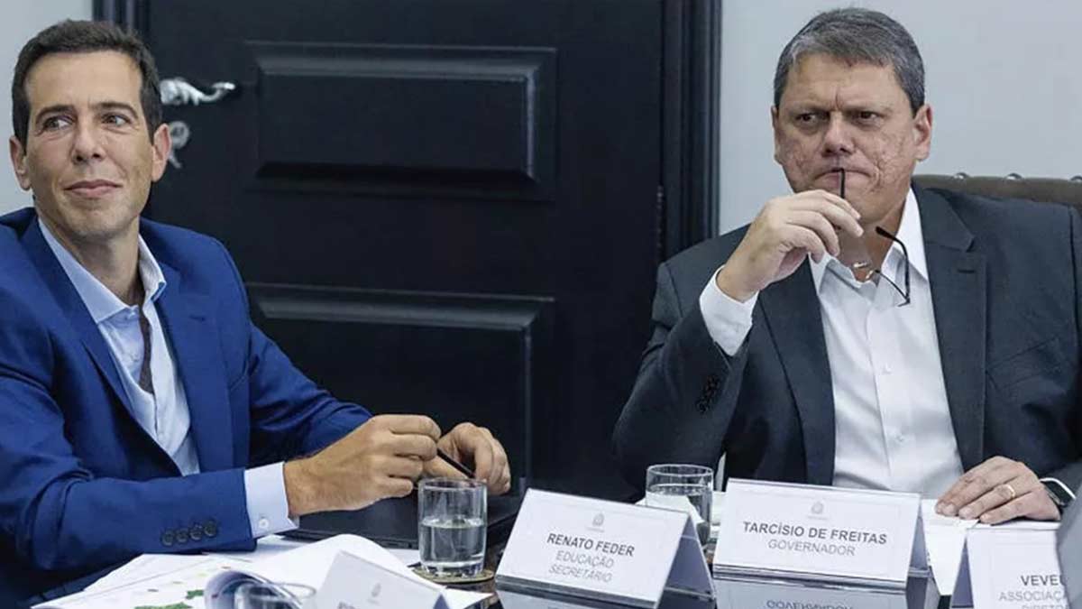 Governador Tarcísio quer acabar com a educação pública de São Paulo